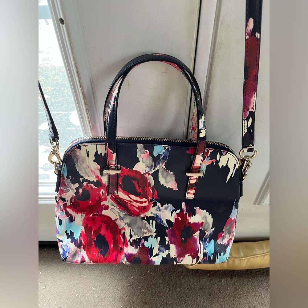 Kate Spade, floral, leather bag - Picture 2 of 11